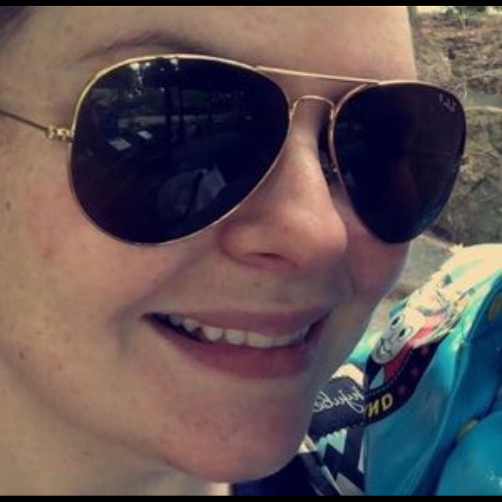 Meet your Posher, Ellie